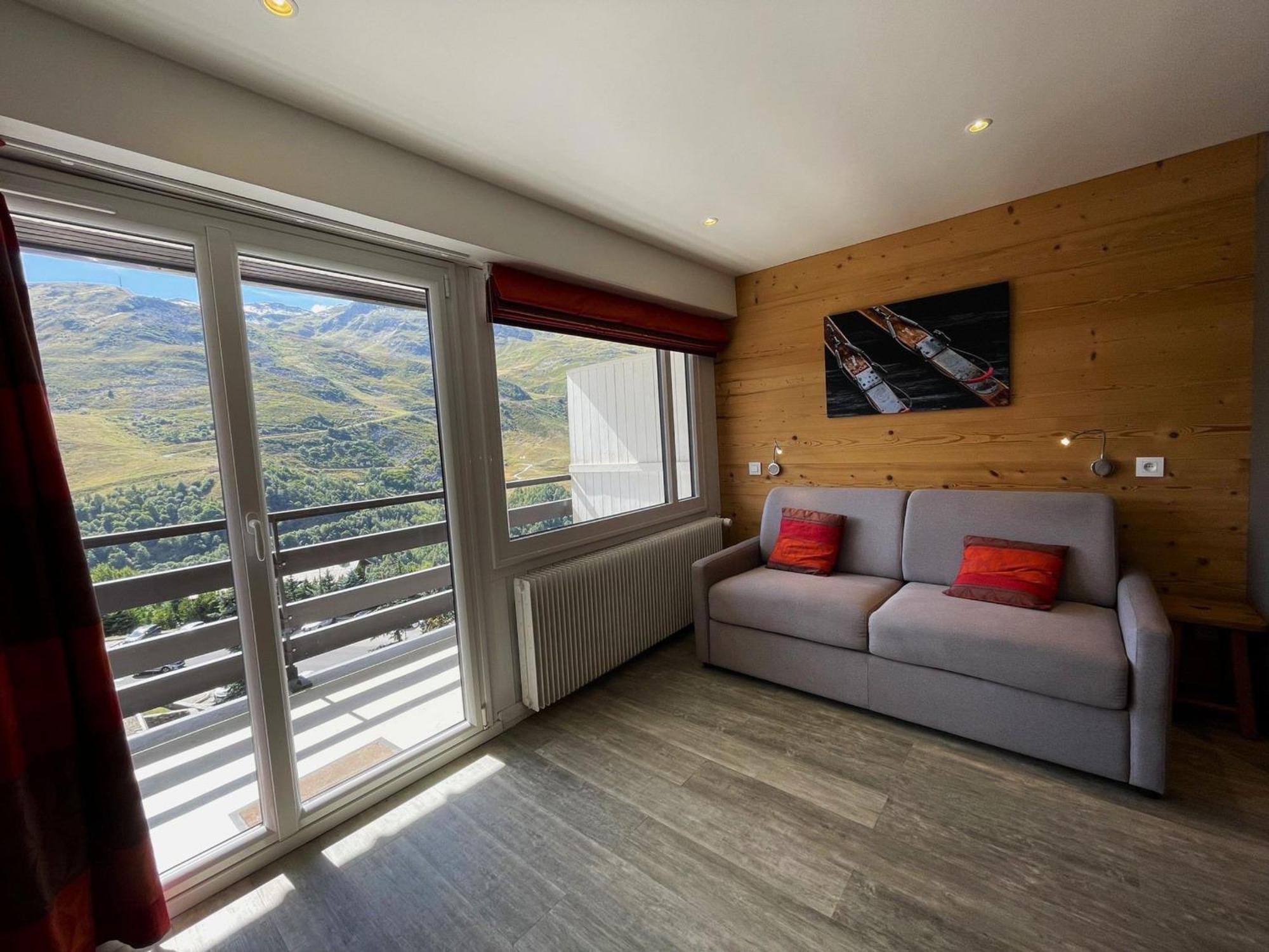 Studio Renove Pour 4, Ski Aux Pieds, La Croisette, Les Menuires - Fr-1-452-230 แซ็ง-มาร์แต็ง-เดอ-แบลวีย์ ภายนอก รูปภาพ